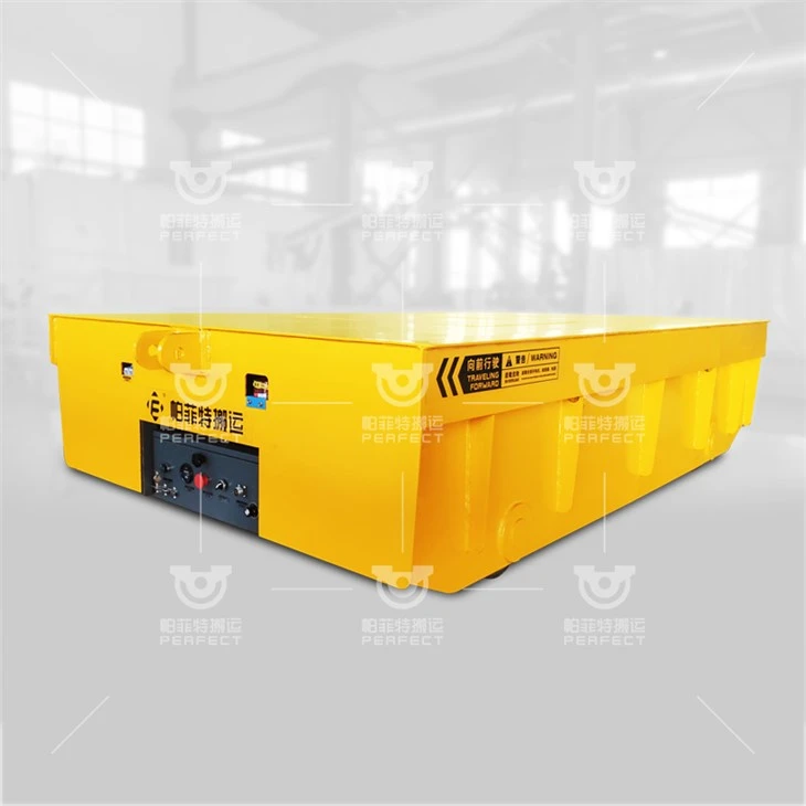 Trasportatur Flatbed Għall-Immaniġġjar ta 'Forom Heavy Duty